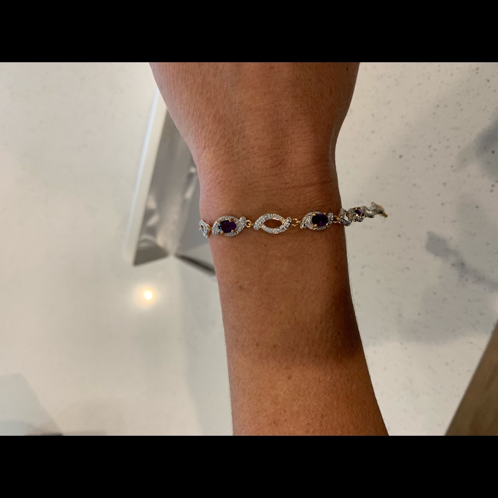 18 karat gold bracelet with amethyst